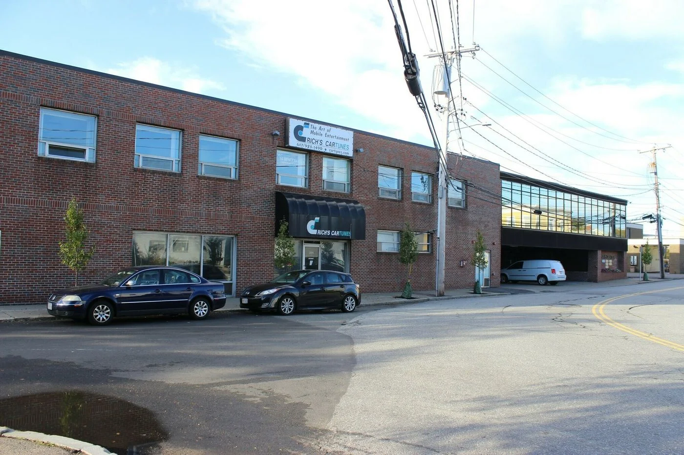 Photo 2 of 200 Dexter Ave, Watertown, MA 02472