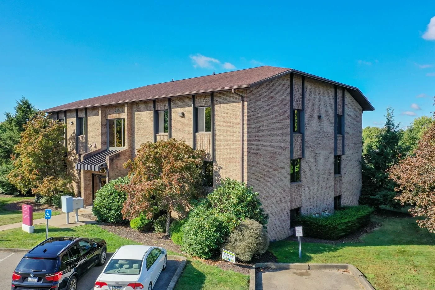 Photo 1 of 215 Executive Dr, Cranberry Township, PA 16066