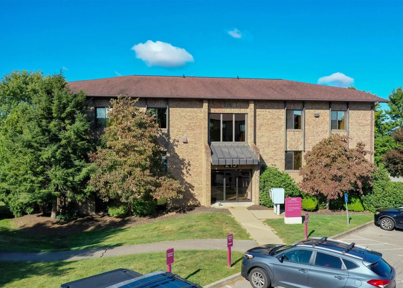 Photo 2 of 215 Executive Dr, Cranberry Township, PA 16066