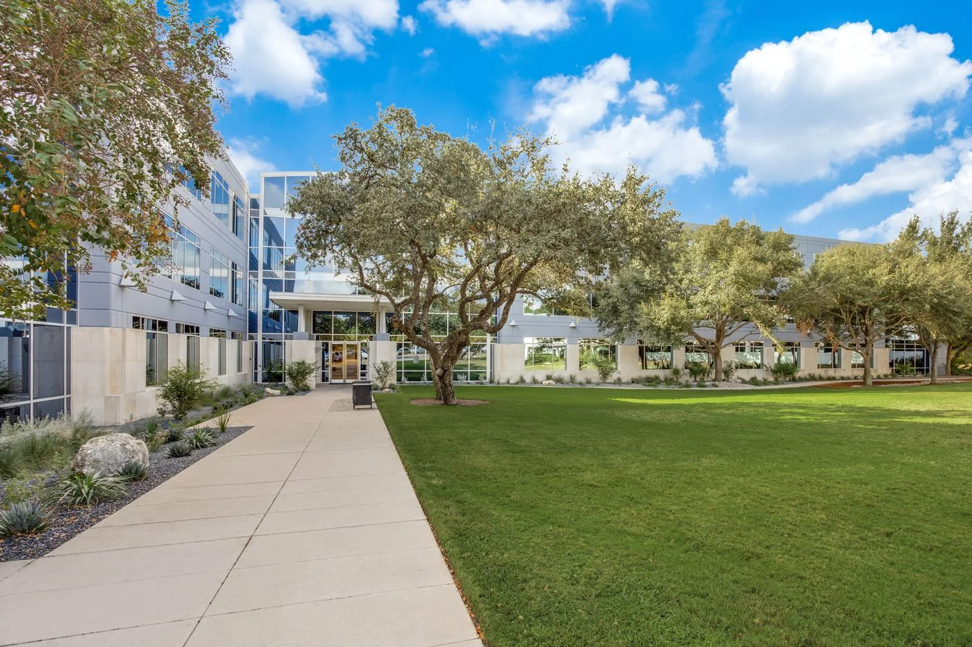 Photo 2 of 5113 Southwest Pkwy, Austin, TX 78735