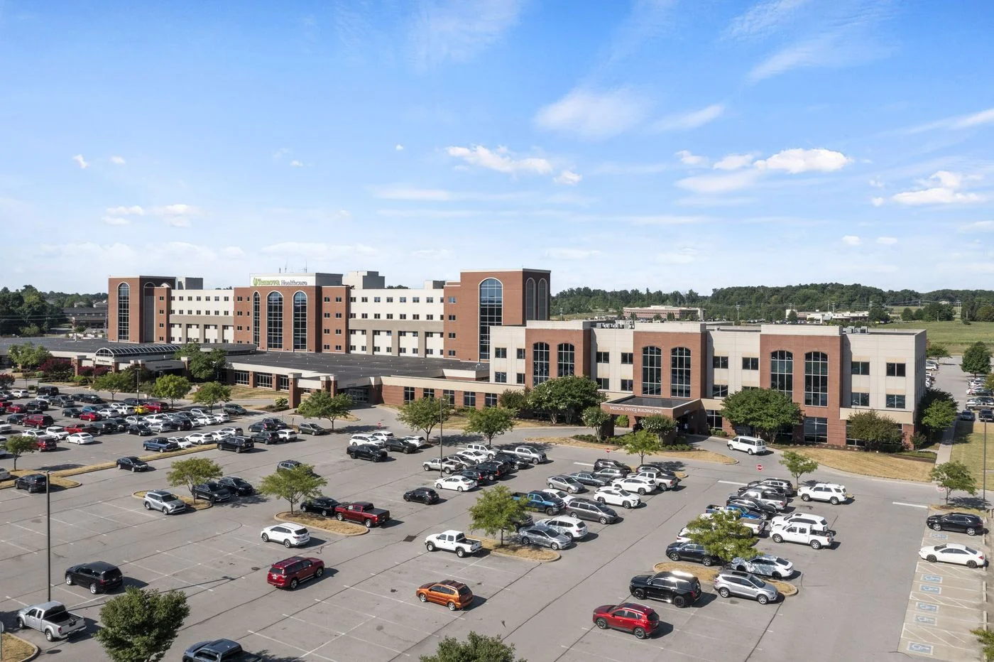 Photo 3 of 647 Dunlop Ln, Clarksville, TN 37040