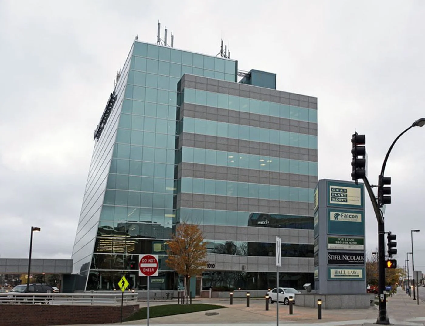 Photo 1 of 1010 W Saint Germain St, Saint Cloud, MN 56301