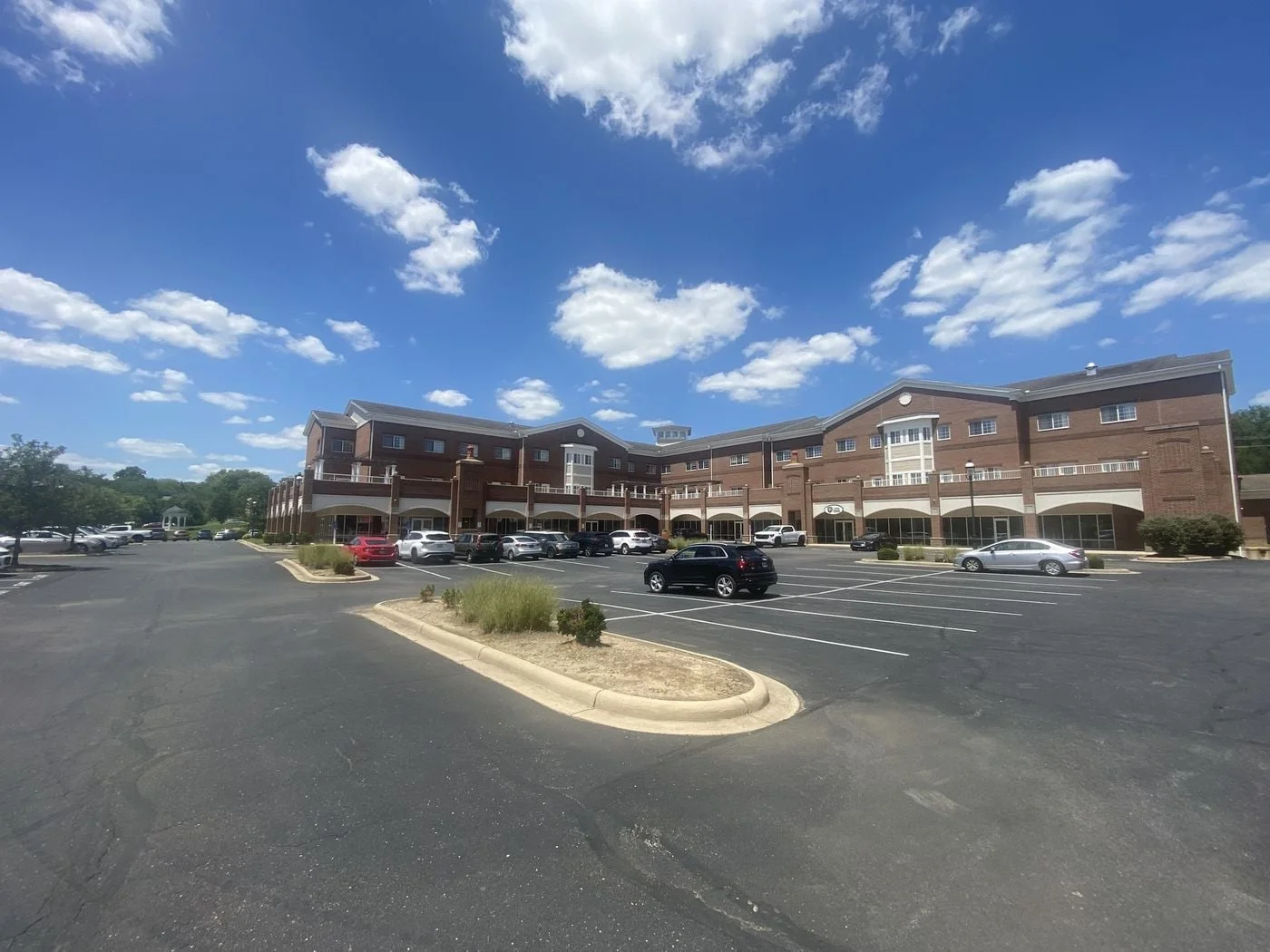 Photo 2 of 4900 Babson Pl, Cincinnati, OH 45227