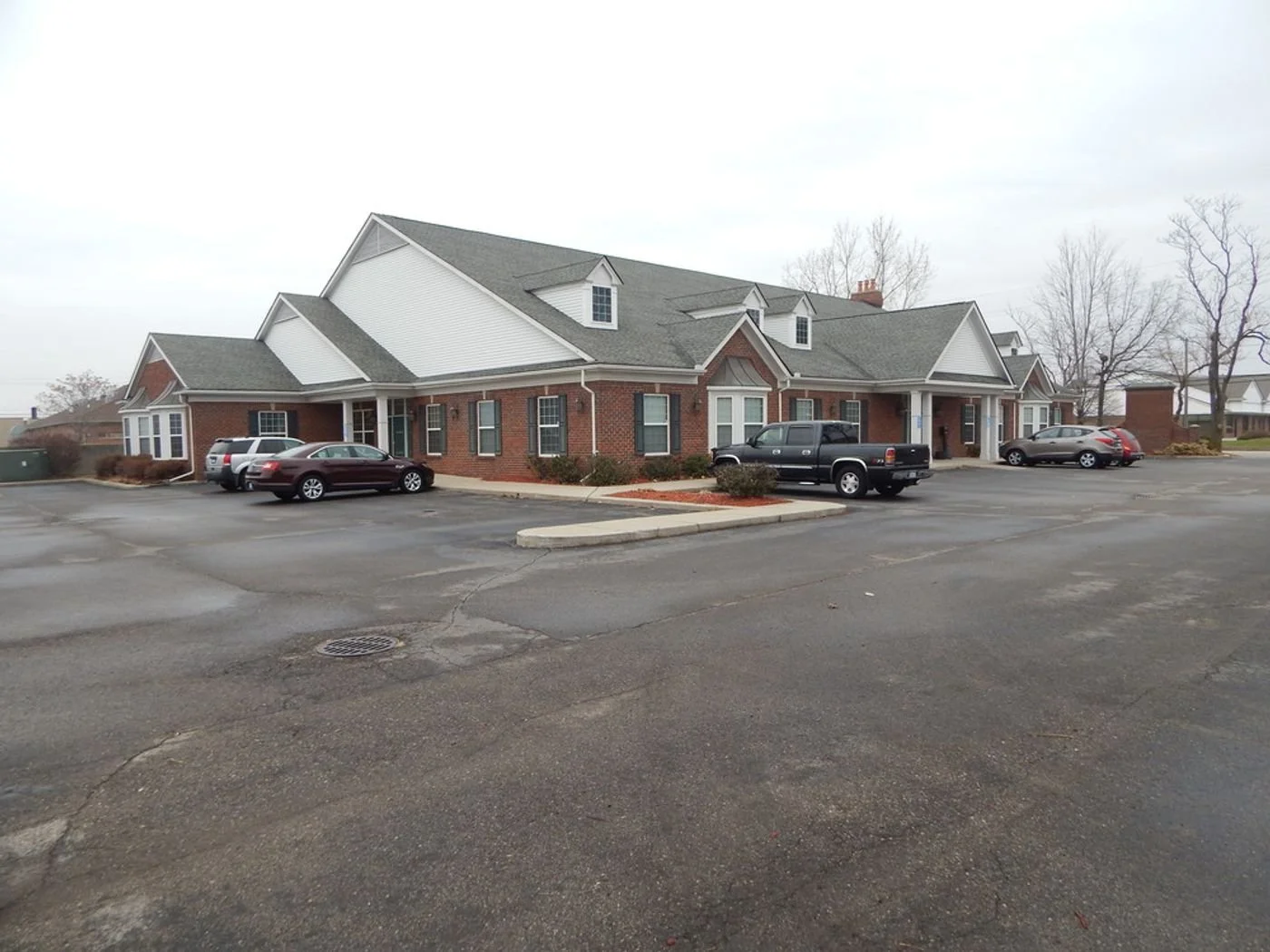 Photo-3 of 2104 E 11 Mile Rd, Warren, MI 48091