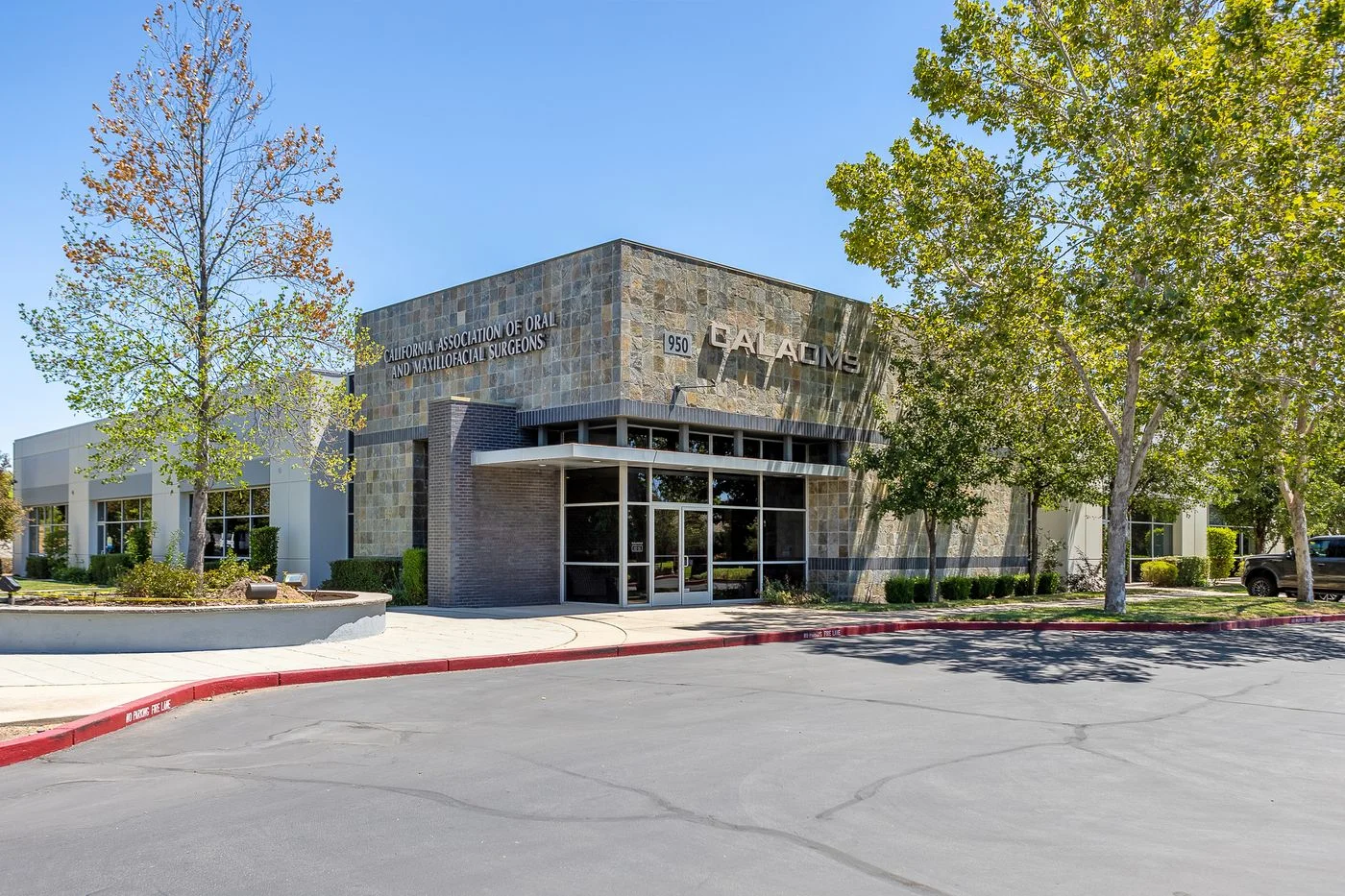 Photo-1 of 950 Reserve Dr, Roseville, CA 95678