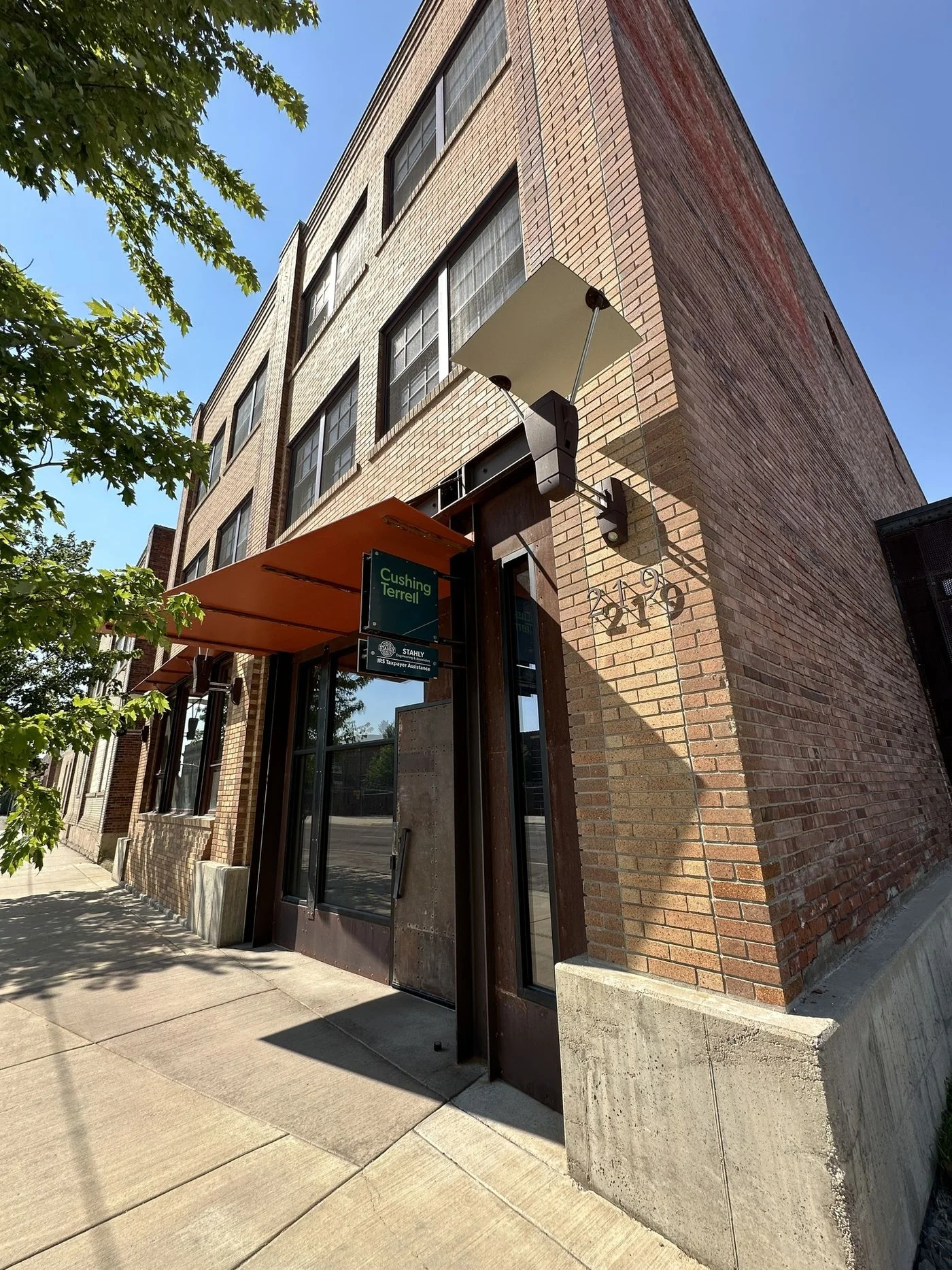 Photo 1 of 219 2nd Ave S, Great Falls, MT 59405