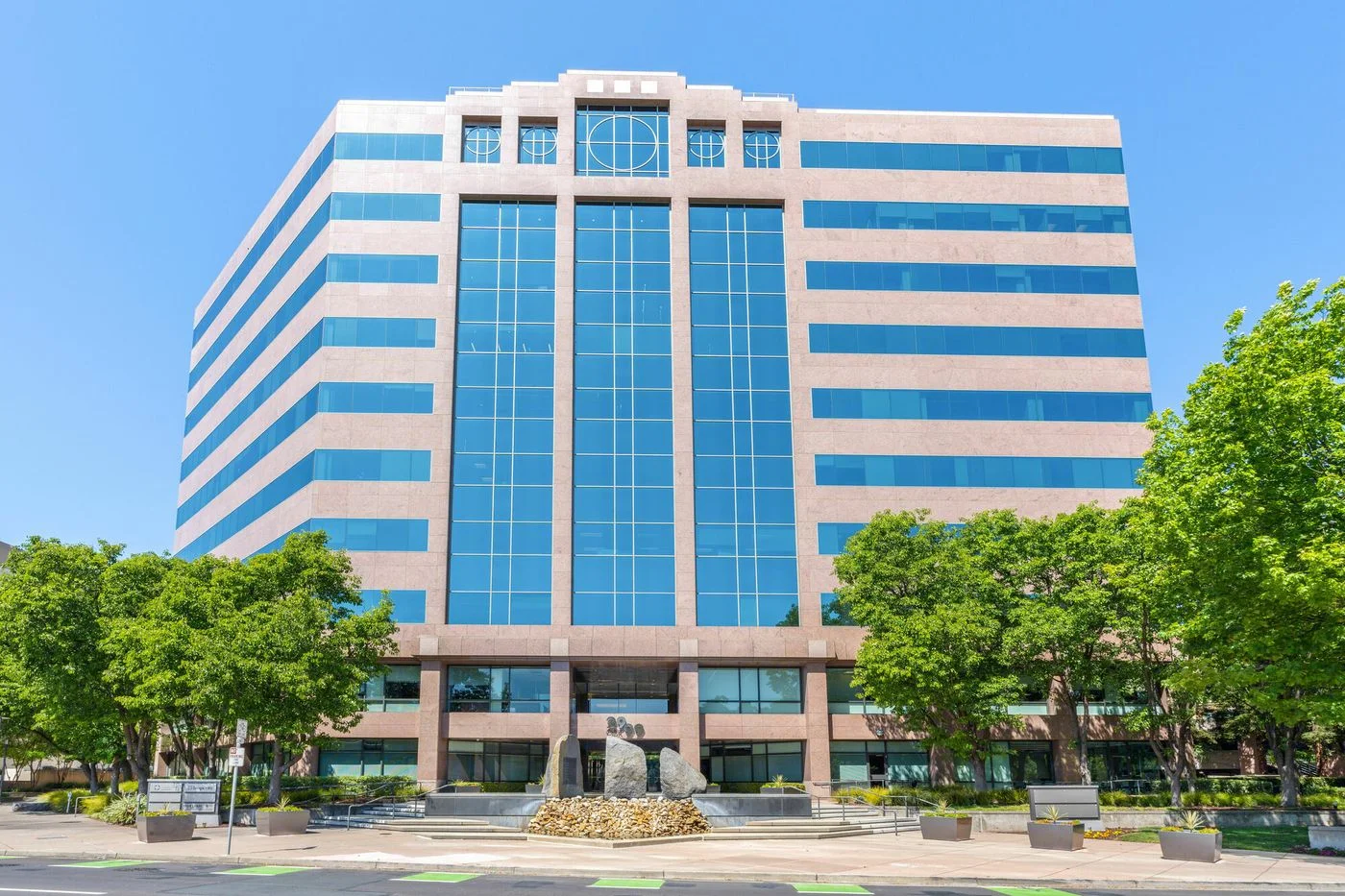 Photo 1 of 2999 Oak Rd, Walnut Creek, CA 94597