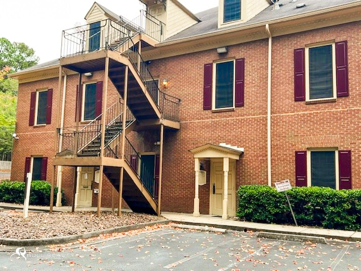Photo 3 of 900 N Hairston Rd, Stone Mountain, GA 30083