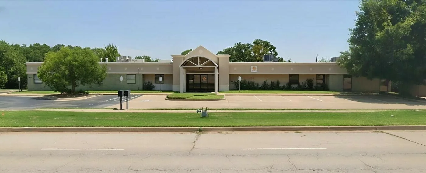 Photo 1 of 440 S Coltrane Rd, Edmond, OK 73034