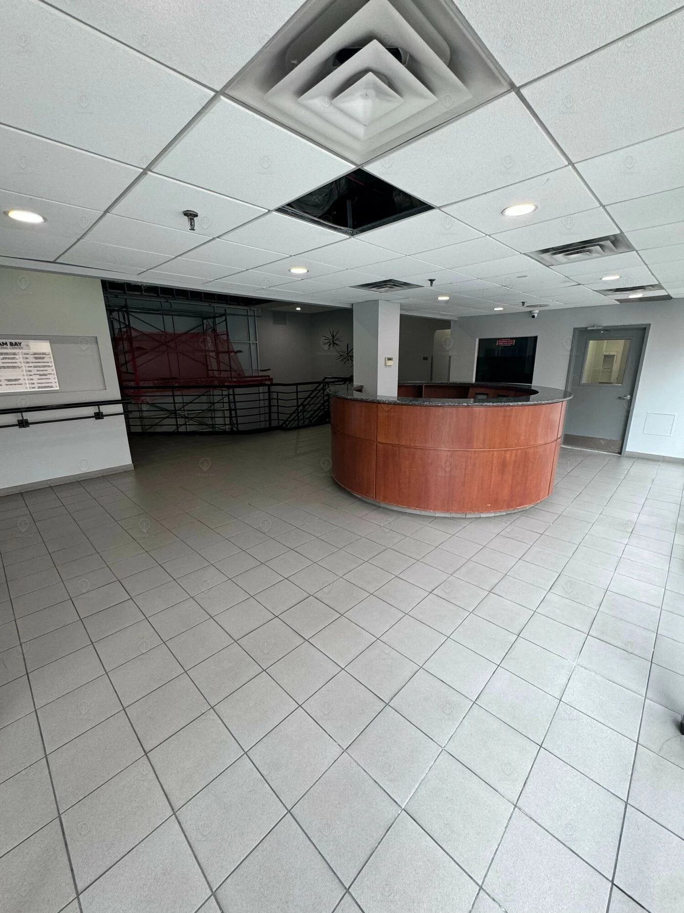 Photo-2 of 3250 Westchester Ave, Bronx, NY 10461