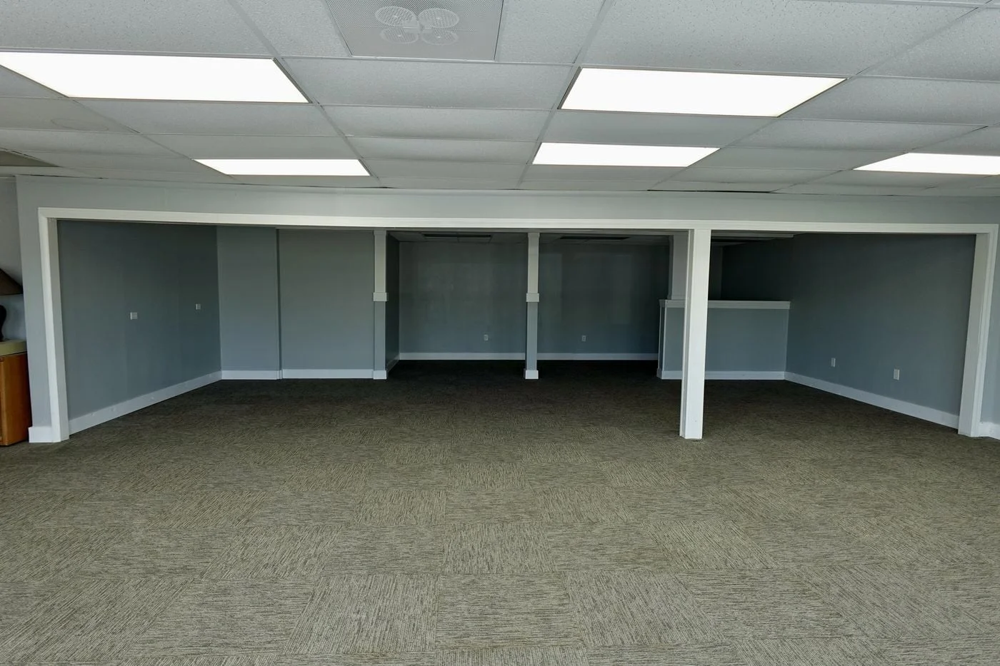 Photo 3 of 3157 Christy Way S, Saginaw, MI 48603