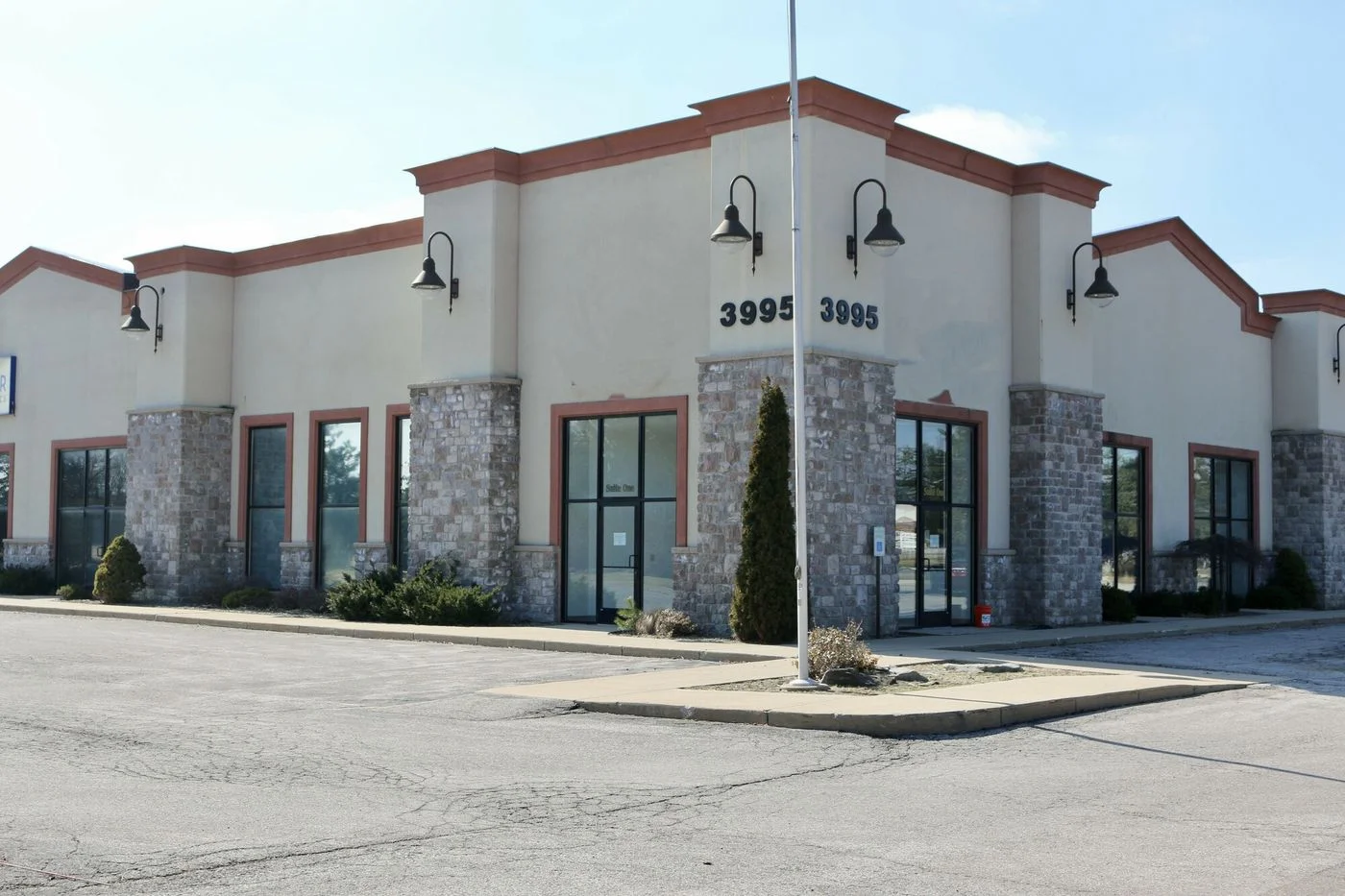 Photo 1 of 3995 Fashion Square Blvd, Saginaw, MI 48603