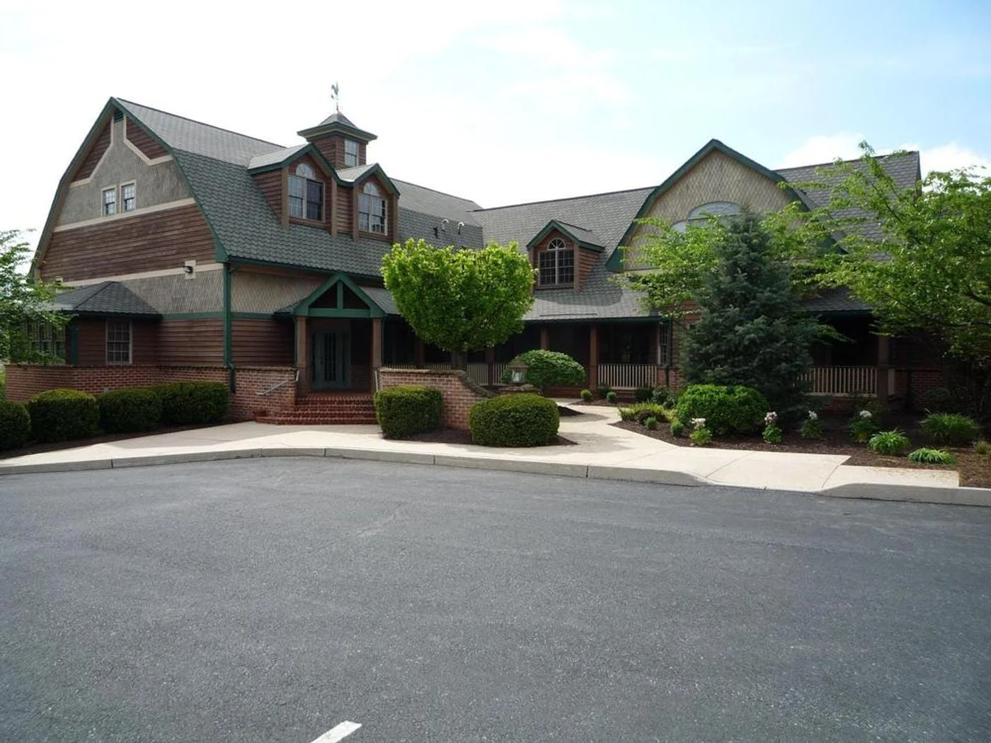 Photo 1 of 2970 Corporate Ct, Orefield, PA 18069