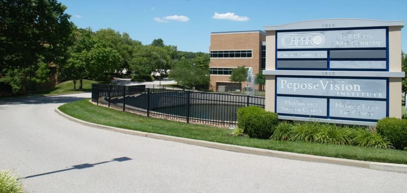 Photo 2 of 1819 Clarkson Rd, Chesterfield, MO 63017