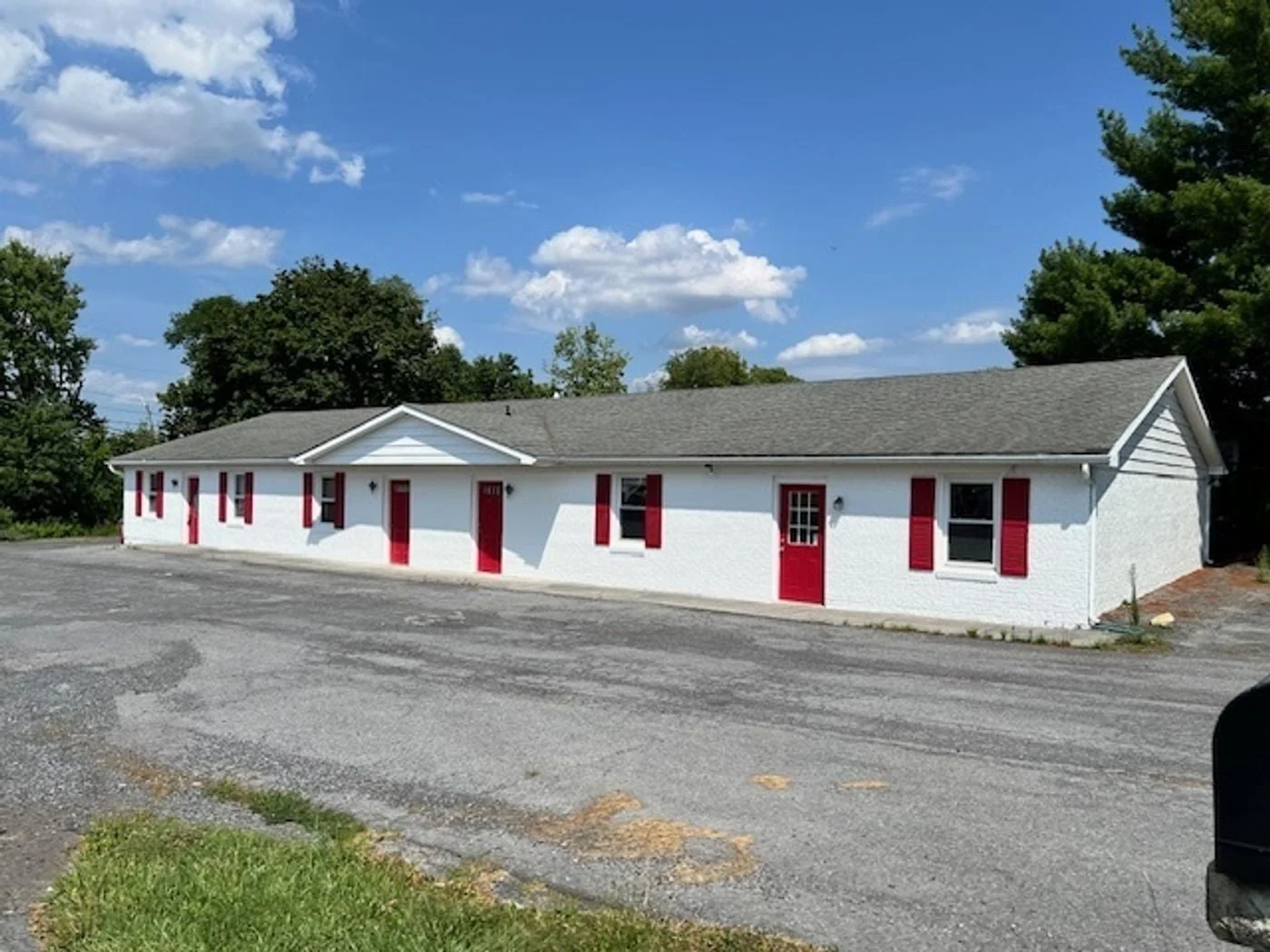 Photo 3 of 101 Blossom Dr, Winchester, VA 22602