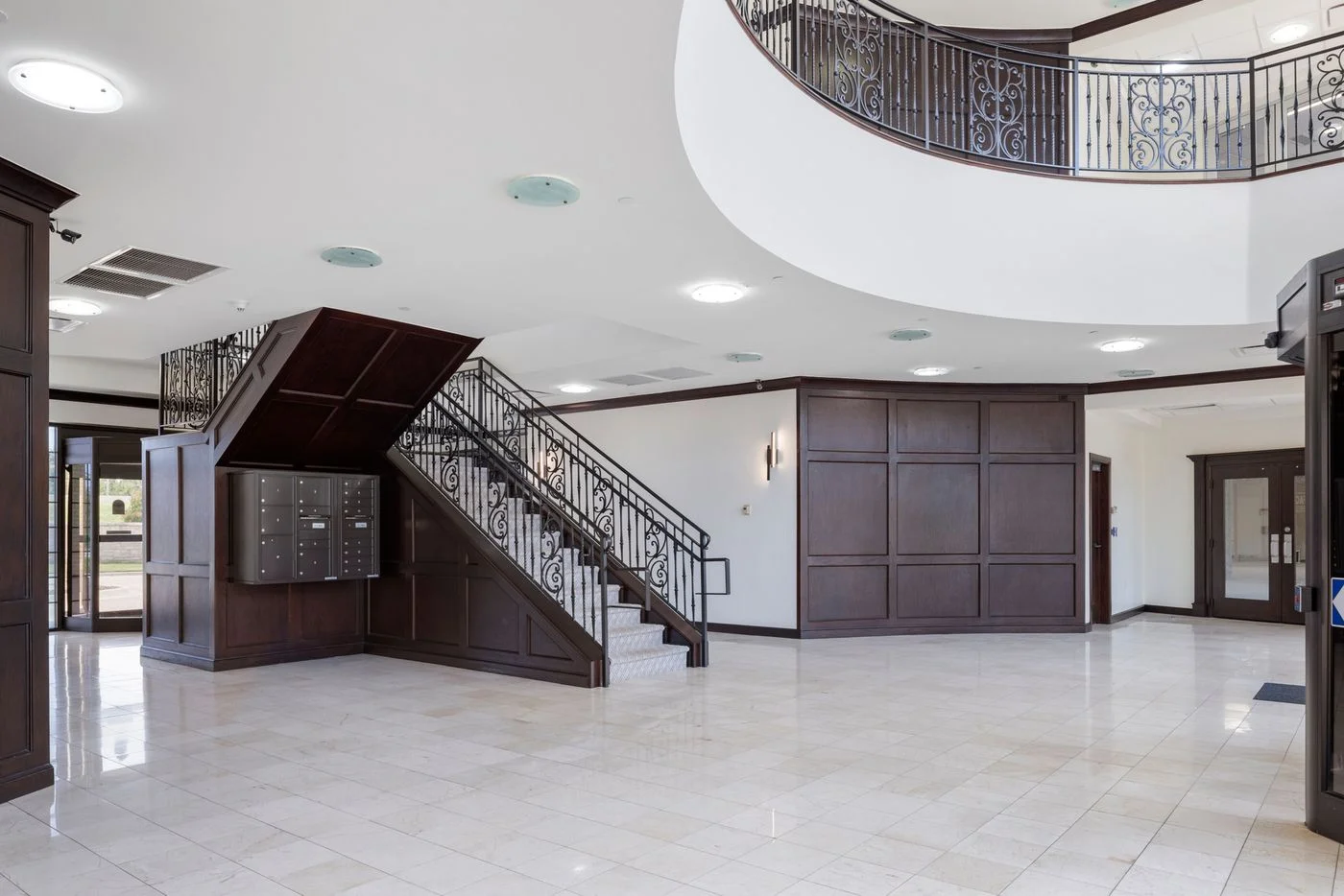 Photo 2 of 4727 Gaillardia Pkwy, Oklahoma City, OK 73142