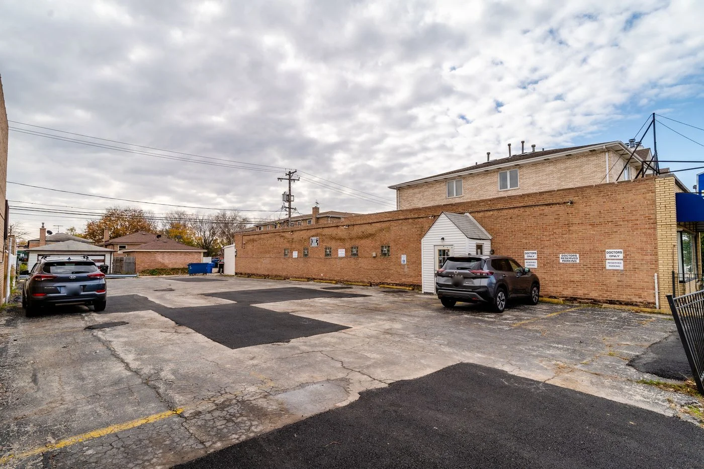 Photo 2 of 6745 W 63rd St, Chicago, IL 60638