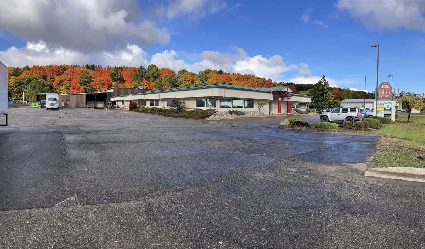 Photo 2 of 3055 Cass Rd, Traverse City, MI 49684