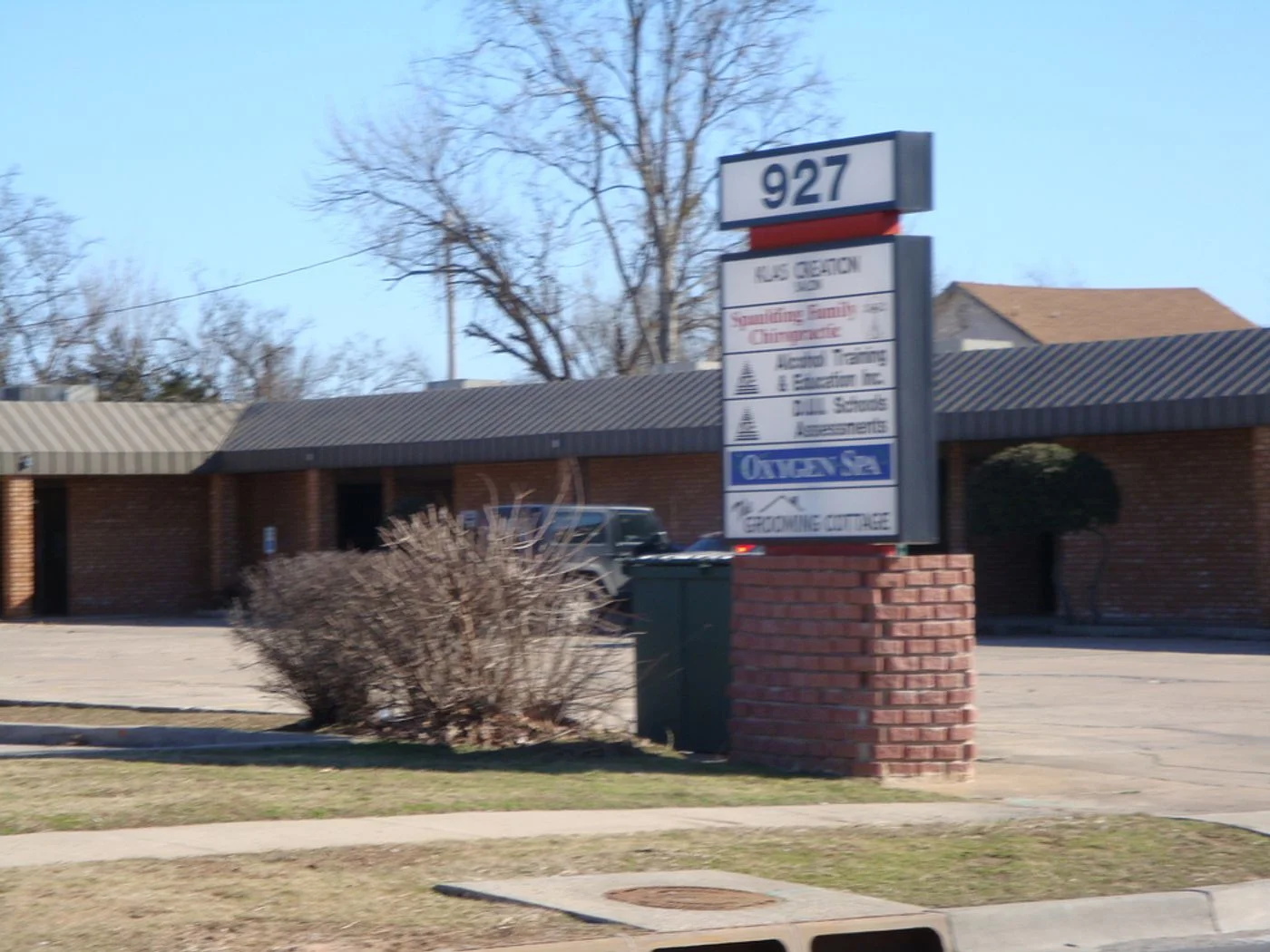 Photo 2 of 927 N Flood Ave, Norman, OK 73069