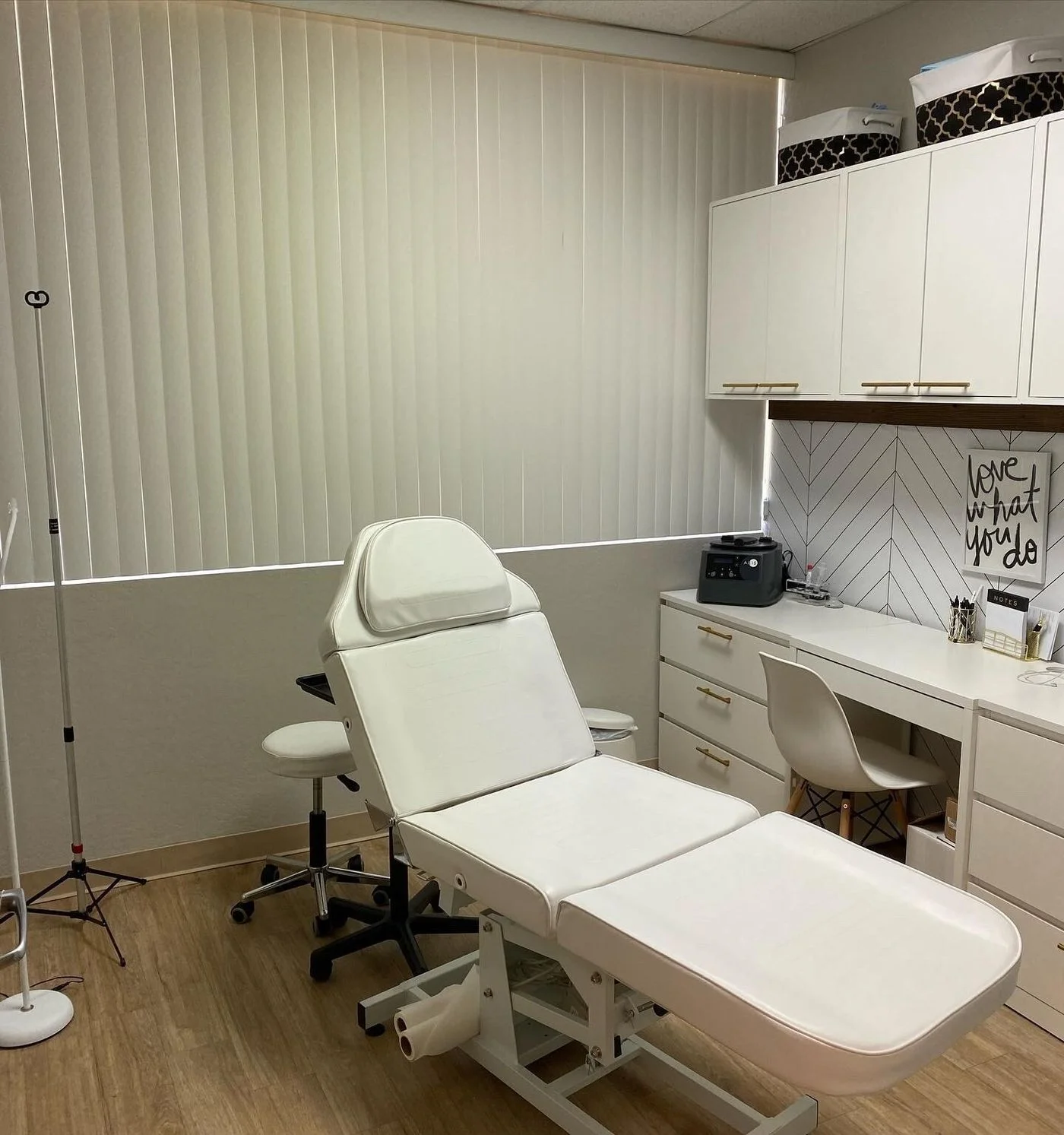 Photo 2 of 4111 E Valley Auto Dr, Mesa, AZ 85206