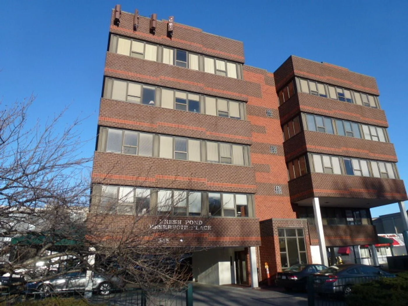 Photo 1 of 545 Concord Ave, Cambridge, MA 02138