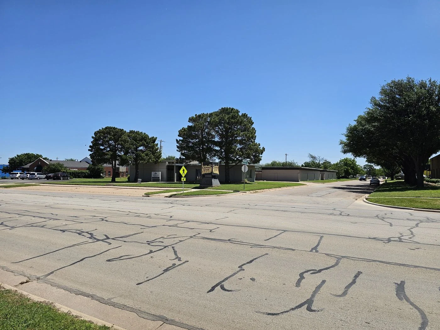 Photo 2 of 209 S Pioneer Dr, Abilene, TX 79605