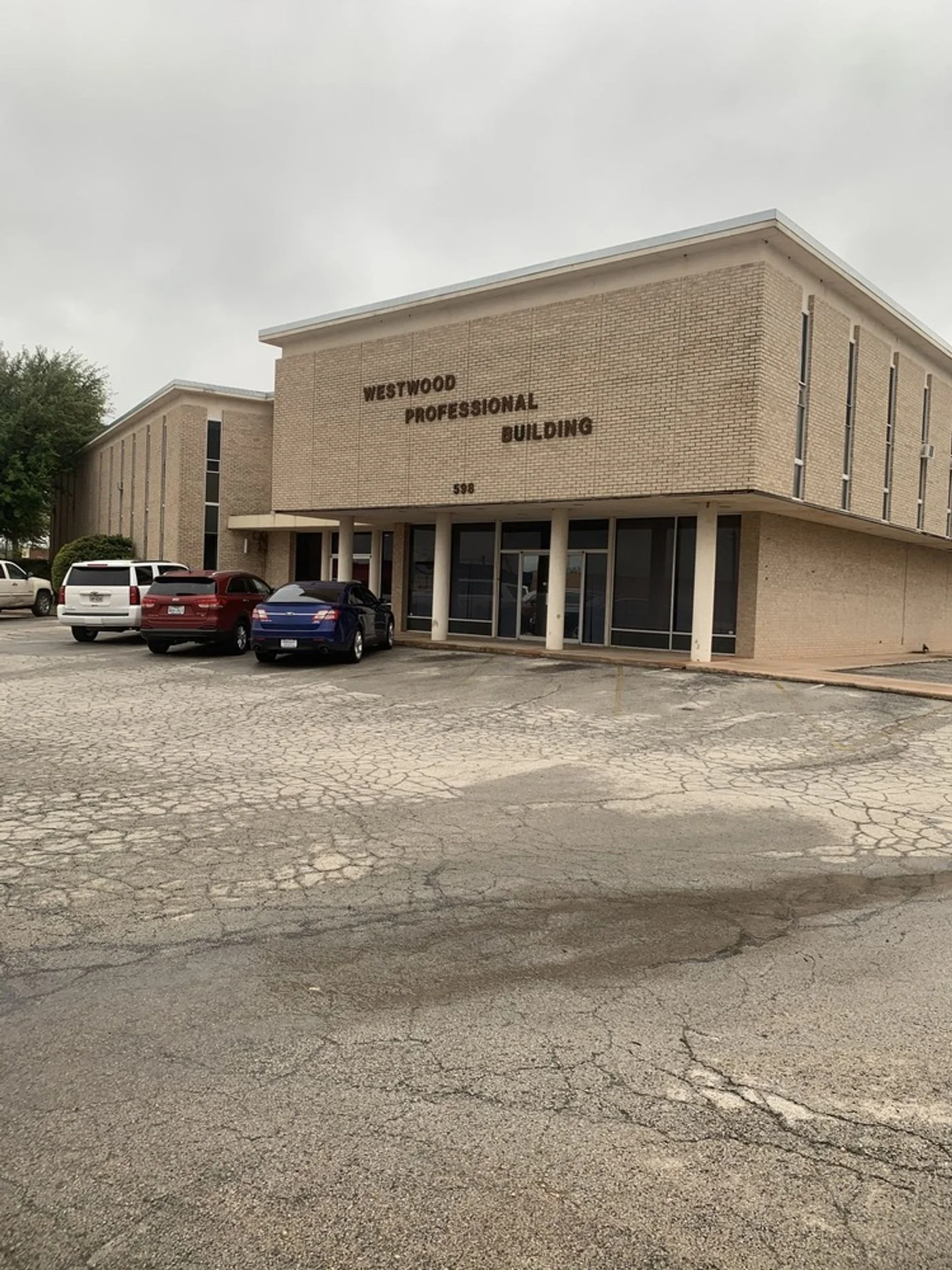 Photo 1 of 598 Westwood Dr, Abilene, TX 79603