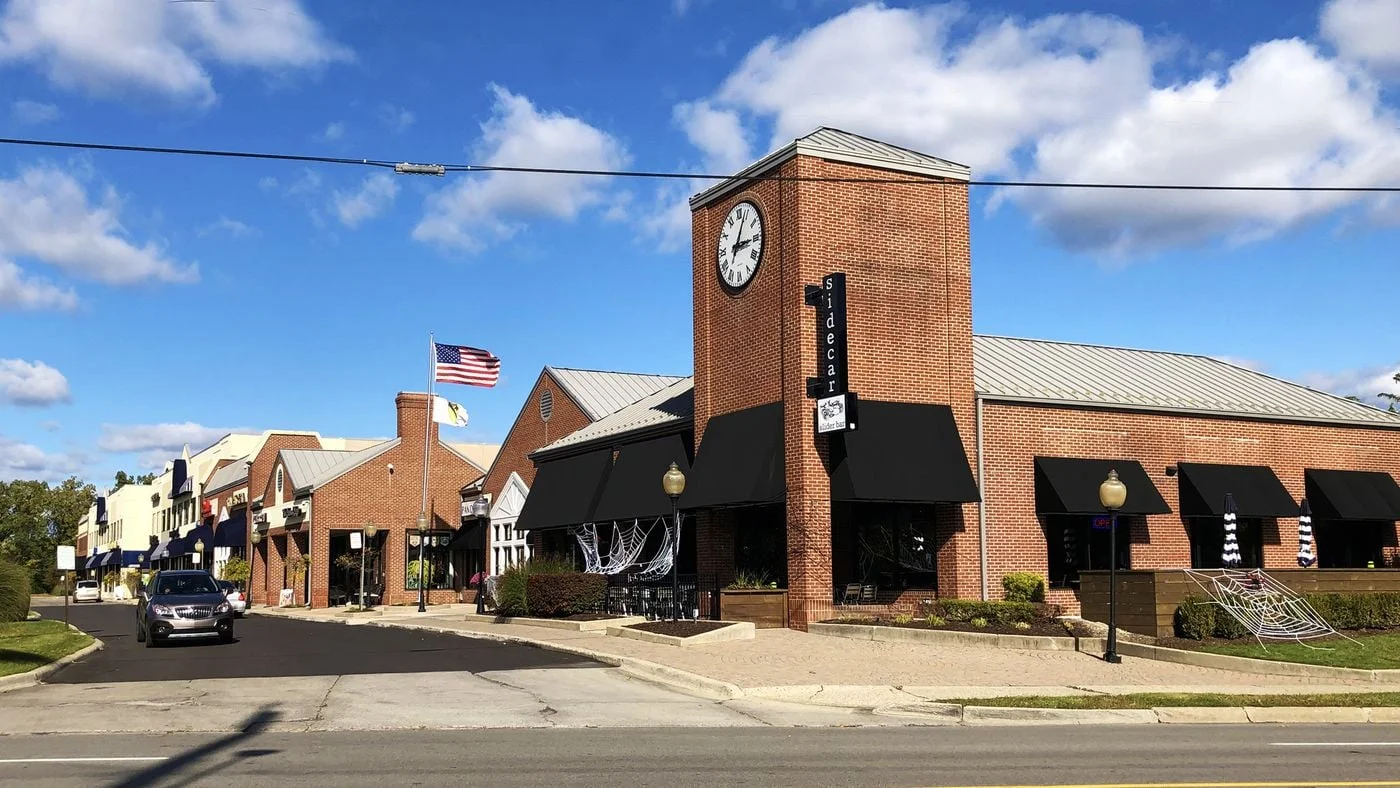 Photo 2 of 32770 - 32780 Grand River Ave, Farmington, MI 48336