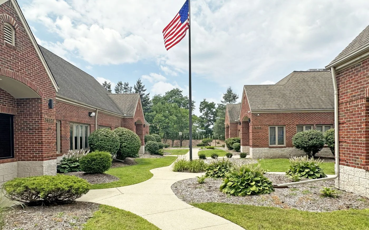 Photo-3 of 36520 Grand River Ave # 36528, Farmington Hills, MI 48335