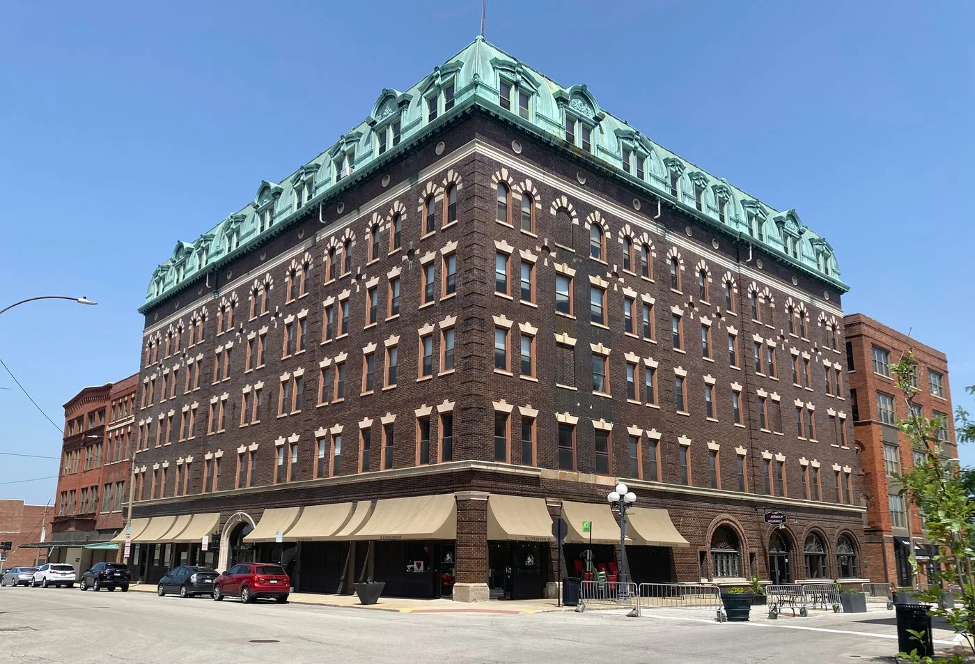 Photo 1 of 207 W Jefferson St, Bloomington, IL 61701