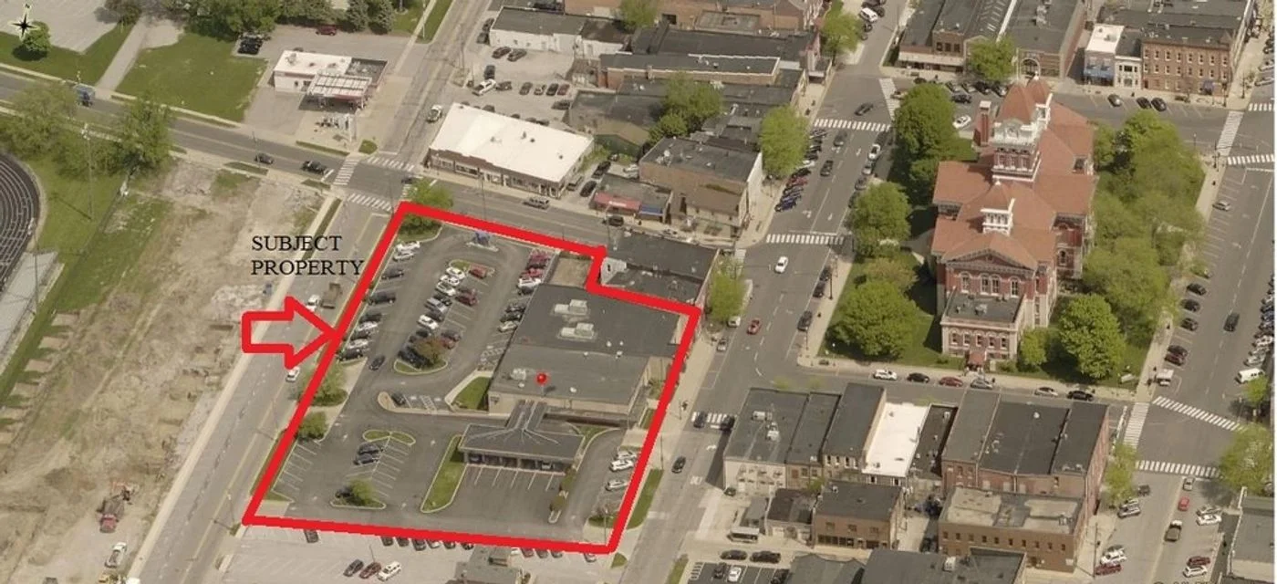 Photo 2 of 115 S Court St, Crown Point, IN 46307