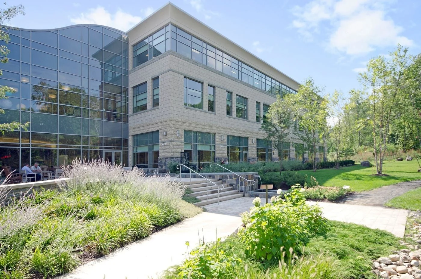 Photo 2 of 201 N Mountain Rd, Plainville, CT 06062