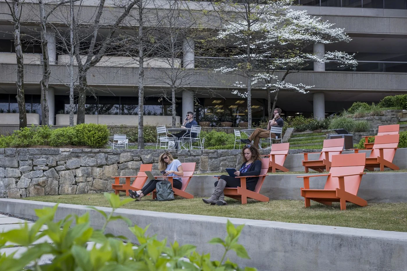 Photo 3 of 5901 Peachtree Dunwoody Rd, Atlanta, GA 30328