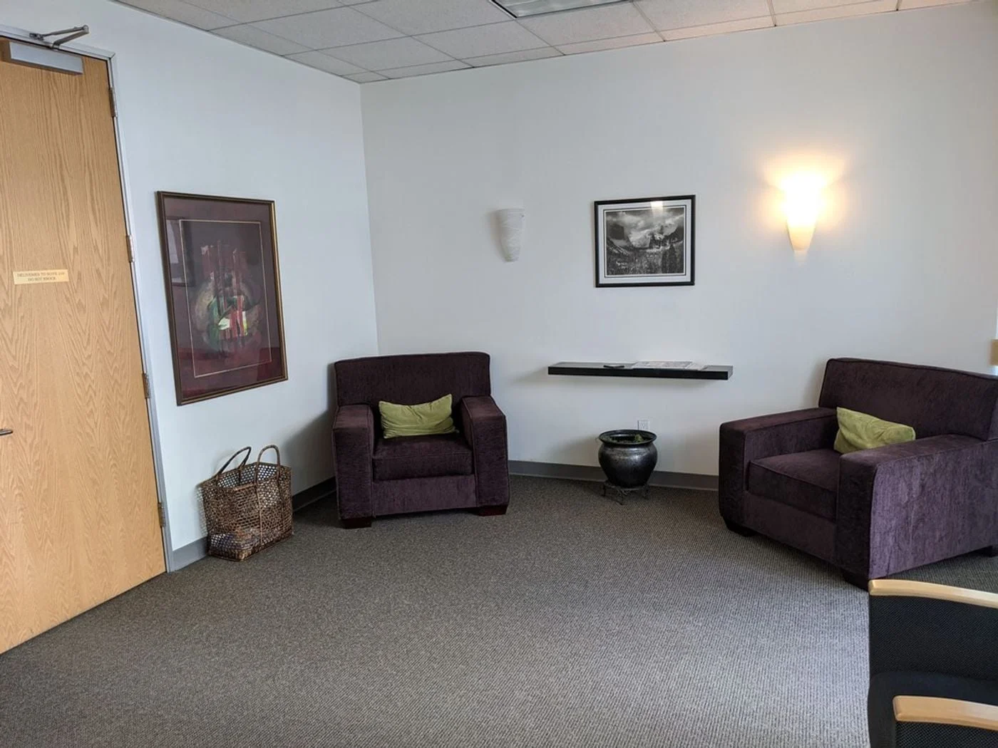 Photo 3 of 3201 Wilshire Blvd, Santa Monica, CA 90403