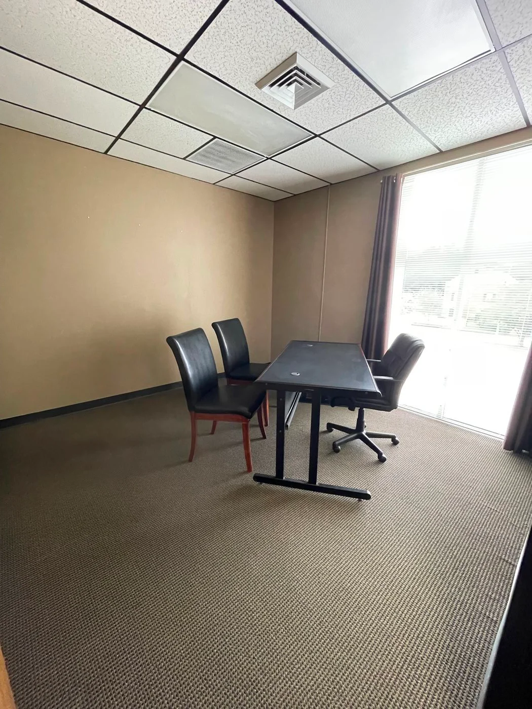 Photo 3 of 130 S Audubon Blvd, Lafayette, LA 70503