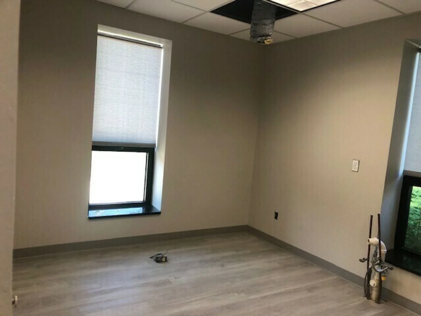 Photo 3 of 34210-34220 Ryan Rd, Sterling Heights, MI 48310