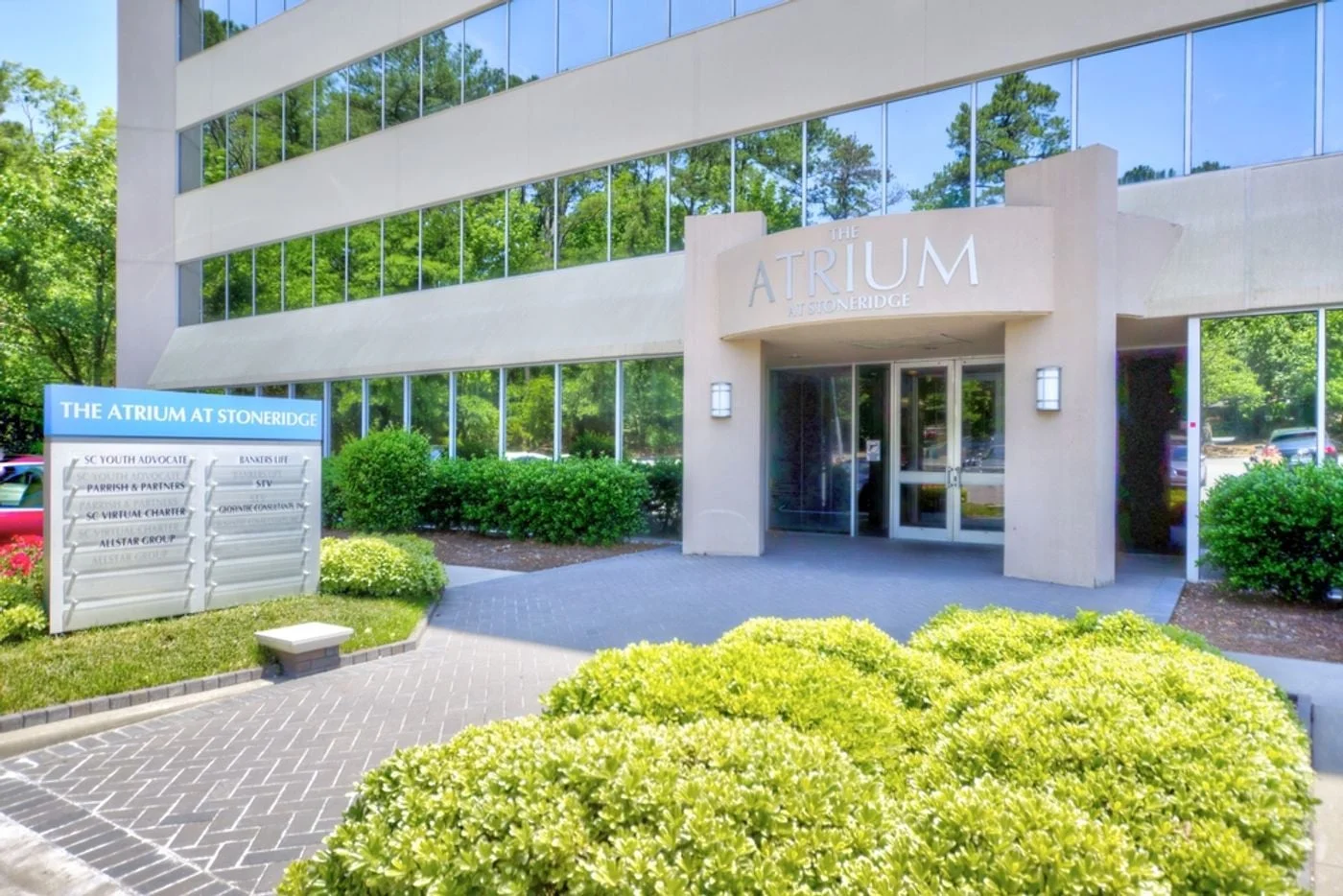 Photo 2 of 140 Stoneridge Dr, Columbia, SC 29210