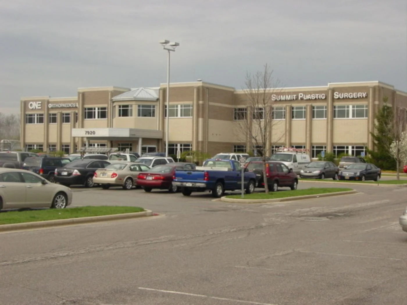 Photo 1 of 7920 W Jefferson Blvd, Fort Wayne, IN 46804