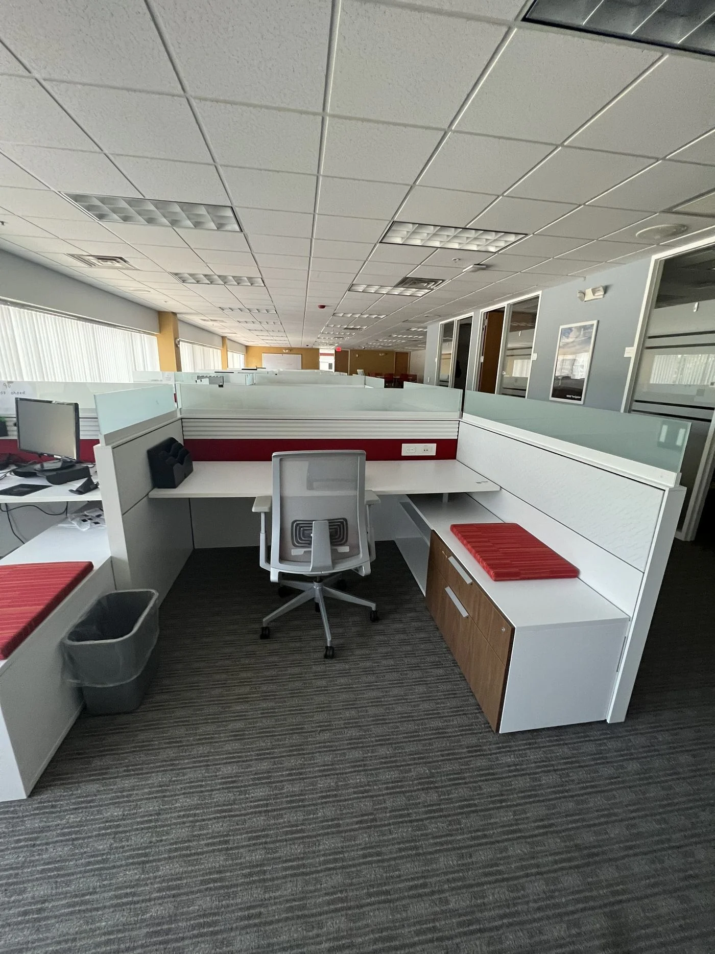 Photo-3 of 25925 Telegraph Rd, Southfield, MI 48033