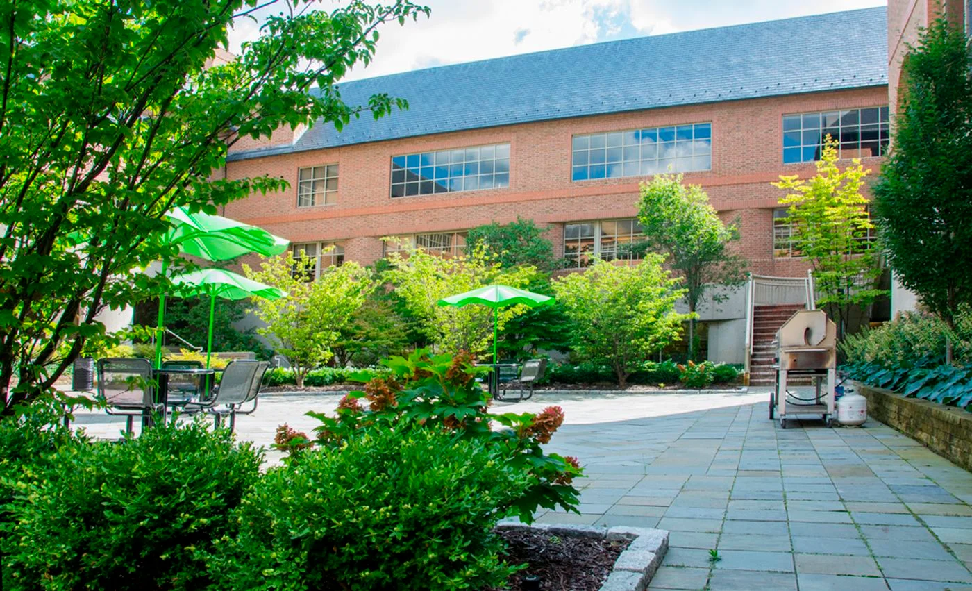 Photo 3 of 27777 Inkster Rd, Farmington Hills, MI 48334