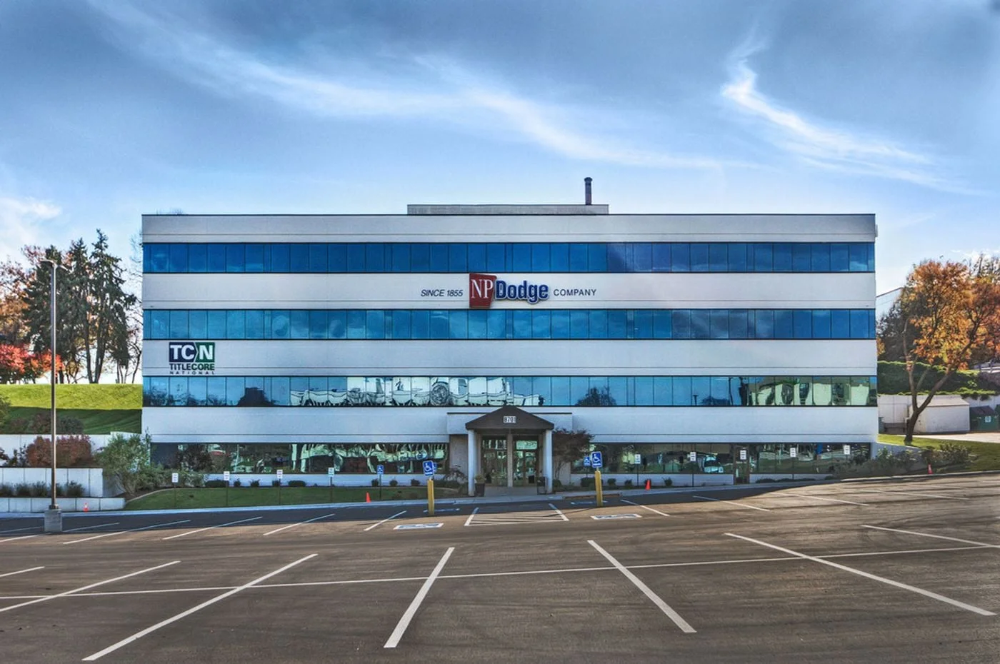 Photo 1 of 8701 W Dodge Rd, Omaha, NE 68114