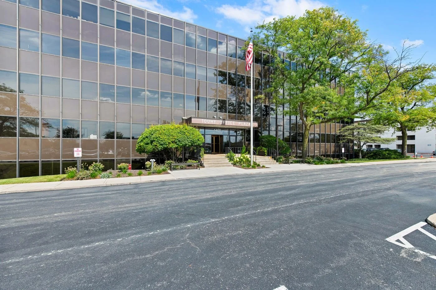 Photo-1 of 1400 E Touhy Ave, Des Plaines, IL 60018