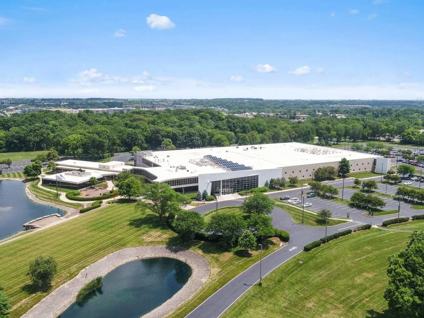 Photo 1 of 6600 Kilgour Pl, Dublin, OH 43017