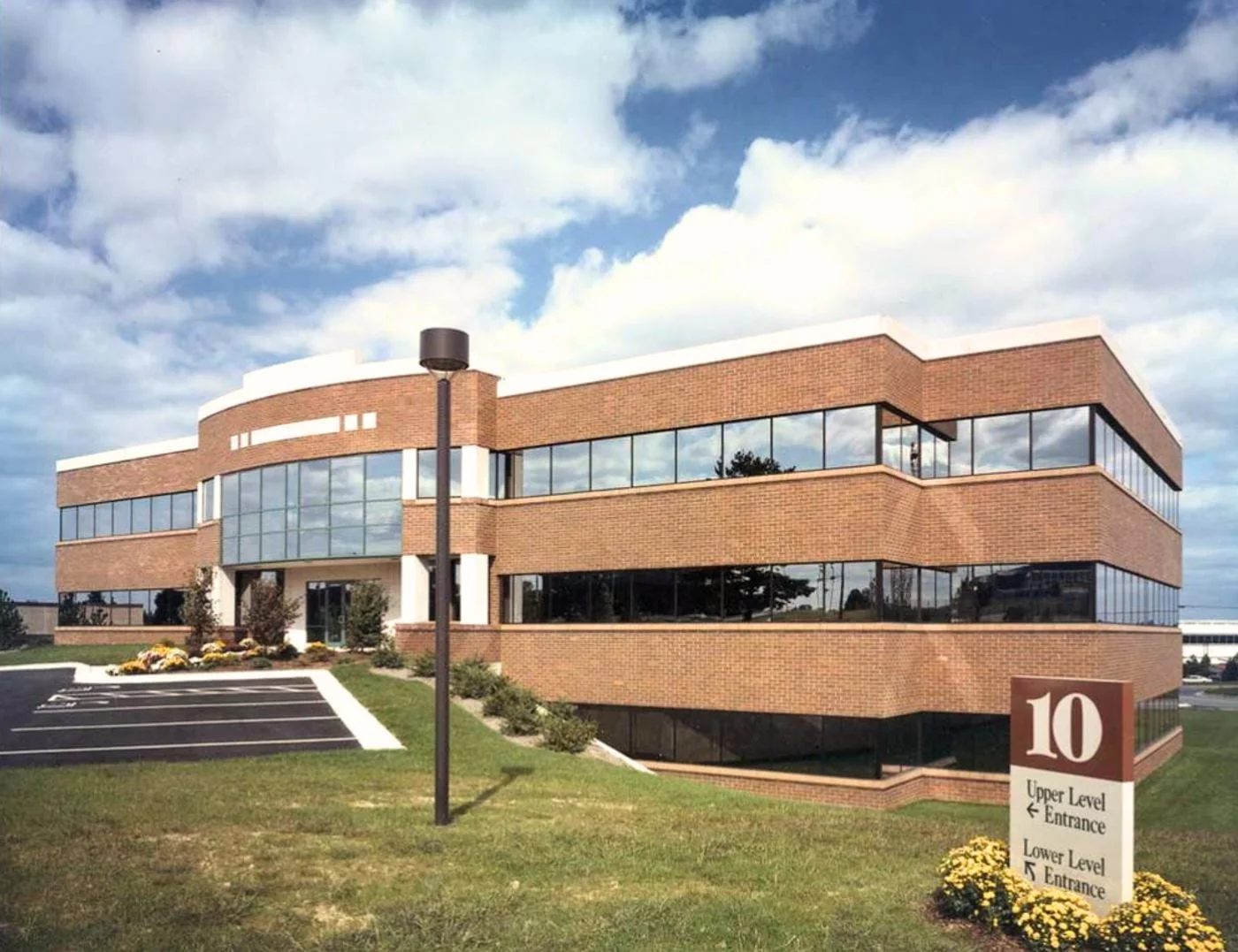 Photo 1 of 10 Corporate Cir, New Castle, DE 19720