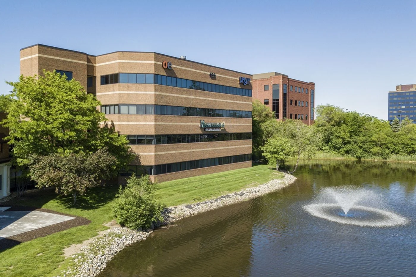 Photo 2 of 445-455 E Eisenhower Pkwy, Ann Arbor, MI 48108