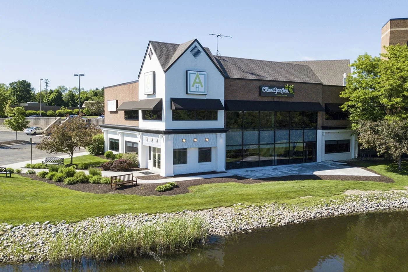 Photo 3 of 445-455 E Eisenhower Pkwy, Ann Arbor, MI 48108