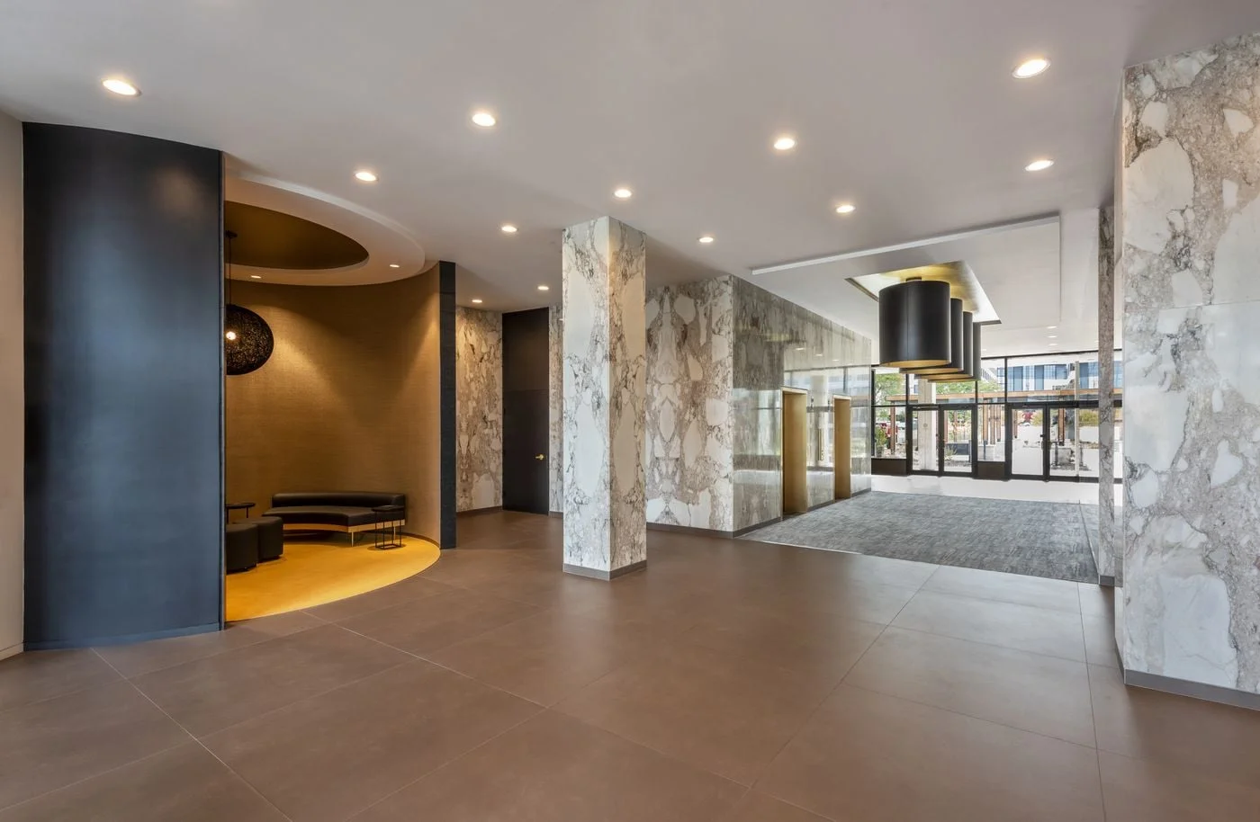 Photo 1 of 1900 Spring Rd, Oak Brook, IL 60523