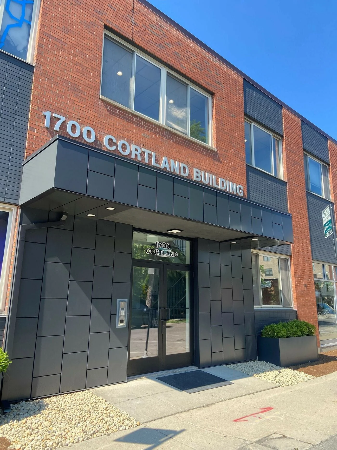 Photo 2 of 1700 W Cortland St, Chicago, IL 60622