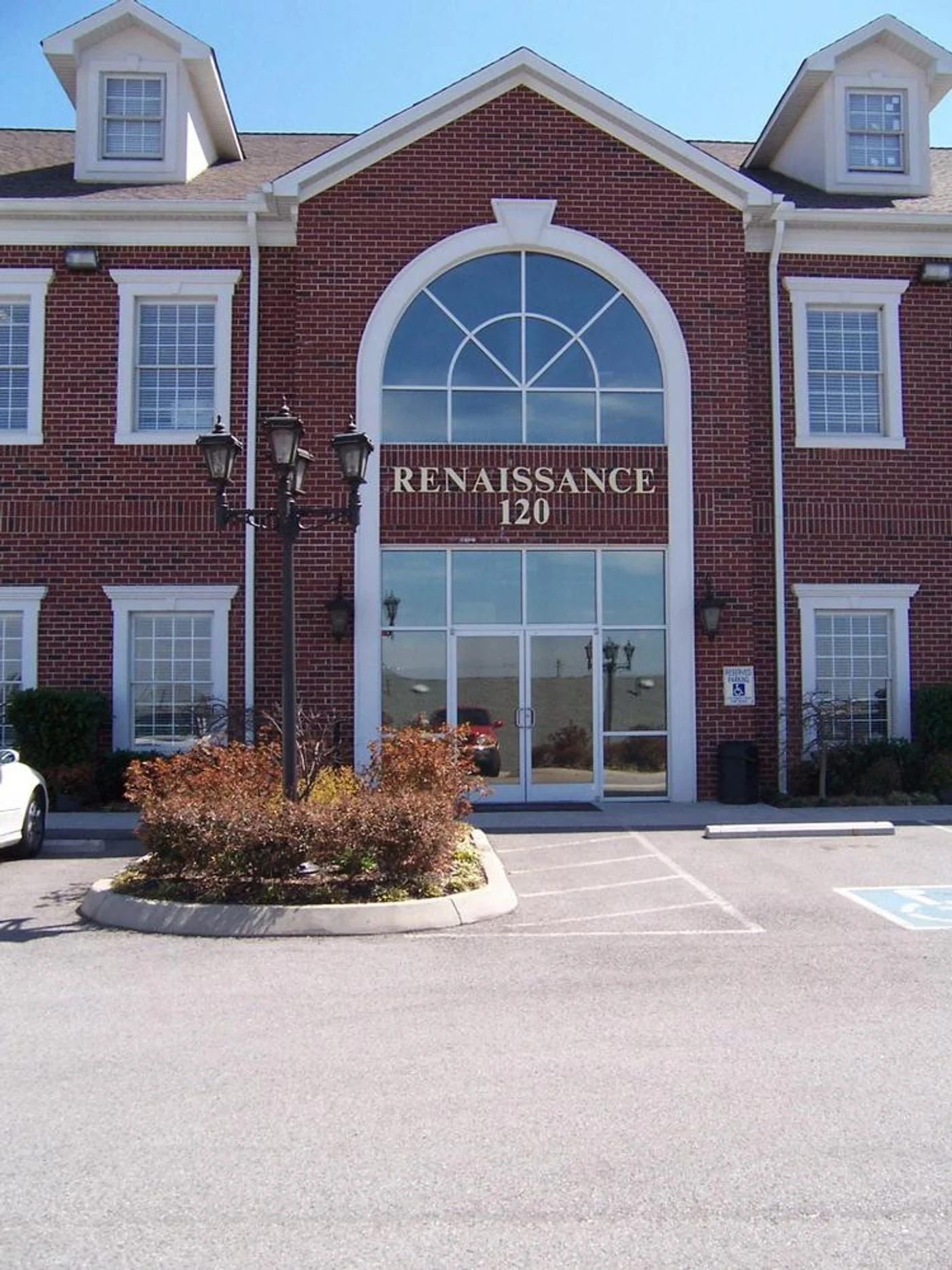 Photo 3 of 120 Suburban Rd, Knoxville, TN 37923