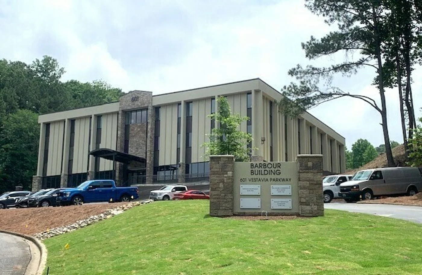 Photo 1 of 601 Vestavia Pkwy, Vestavia, AL 35216